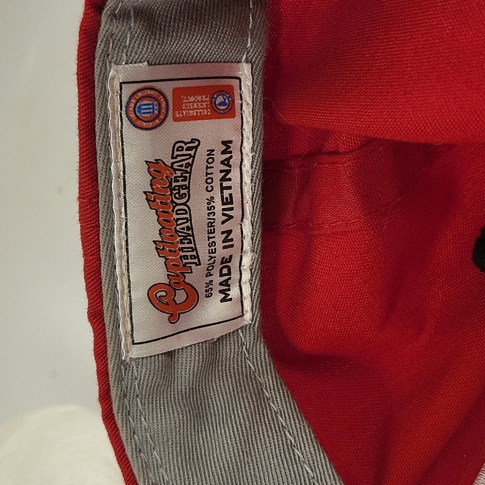 Hat - Picture 5 of 7